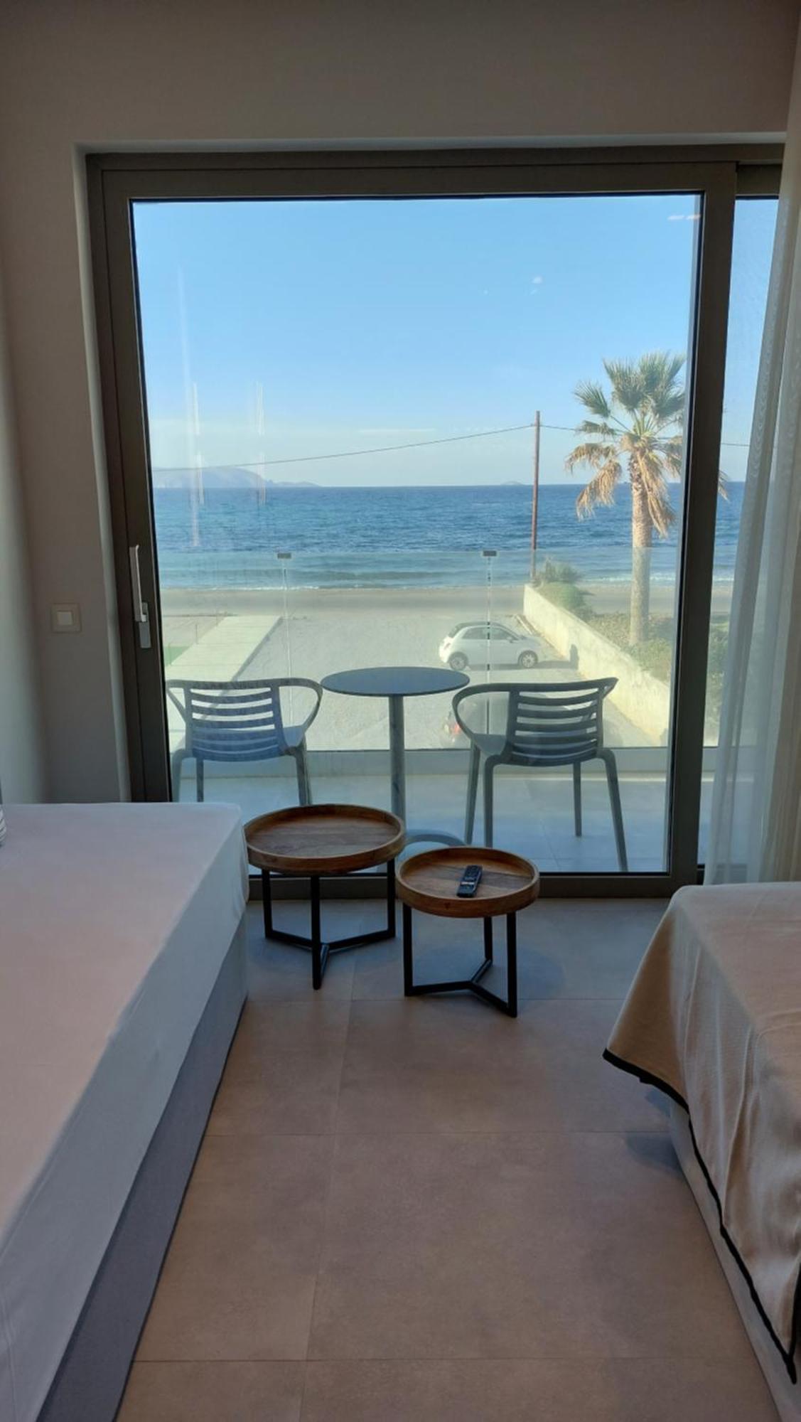 Niriides Palace Goúrnes Εξωτερικό φωτογραφία
